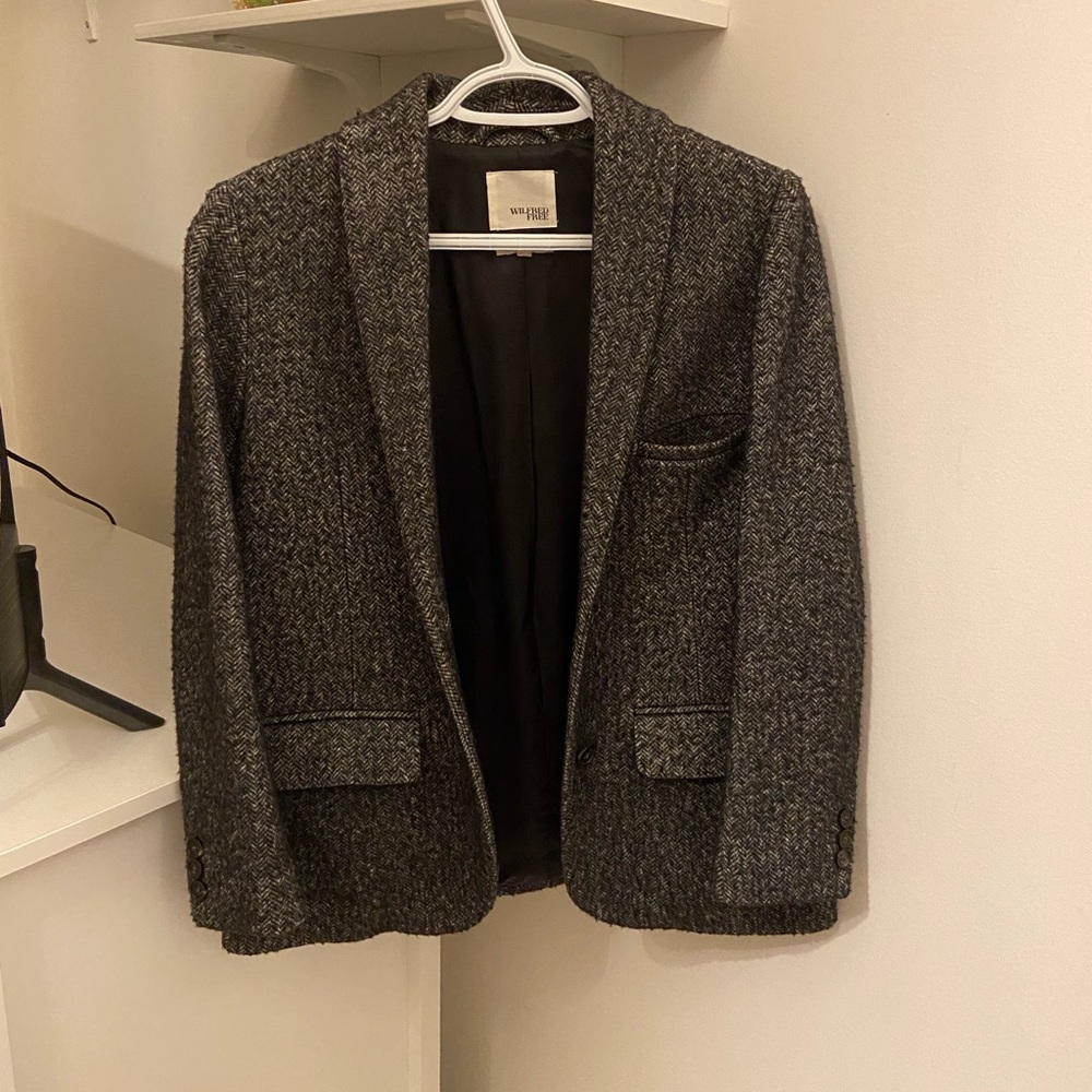 Aritzia/Wilfred wool blazer